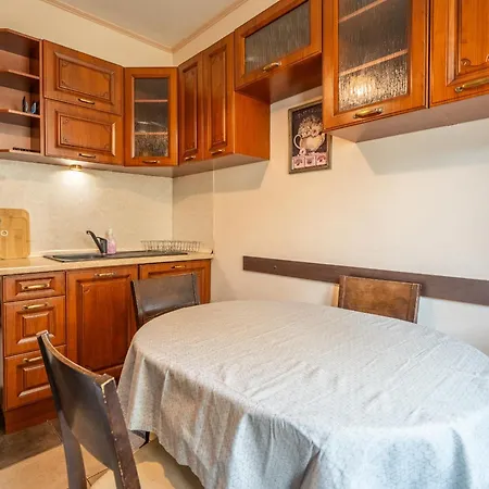 2bdr Retro Coziness Apartman